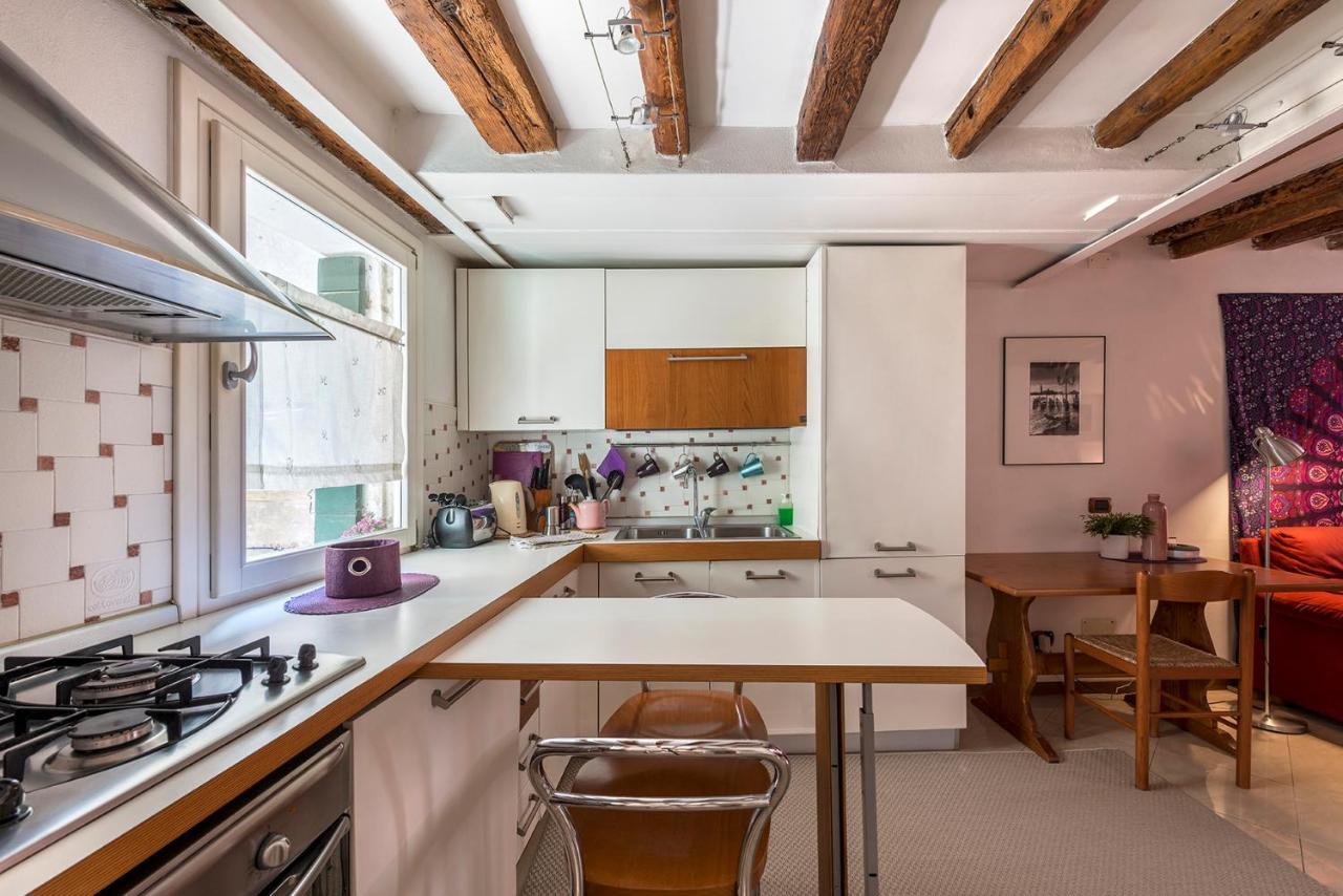 Piccolo - Cozy Studio In The Heart Of Authentic Венеція Екстер'єр фото