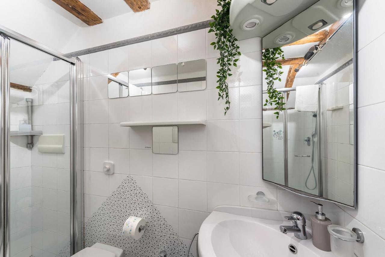 Piccolo - Cozy Studio In The Heart Of Authentic Венеція Екстер'єр фото